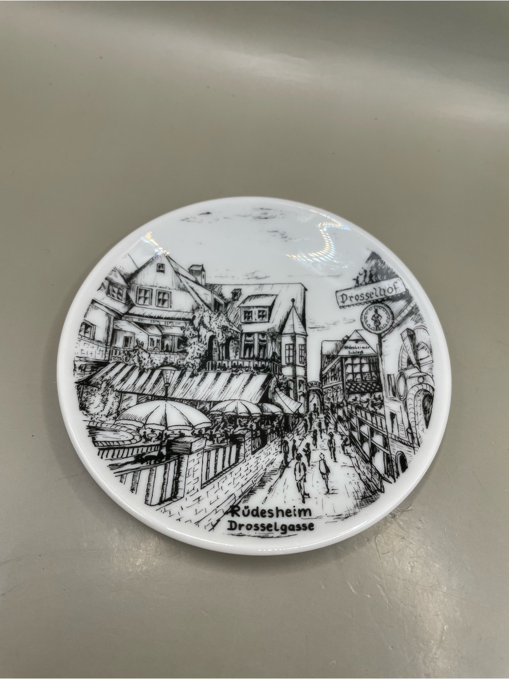 VTG KunstPalette Regnitzlosau Rüdesheim Drosselgasse Germany 3.5” Trinket Dish
